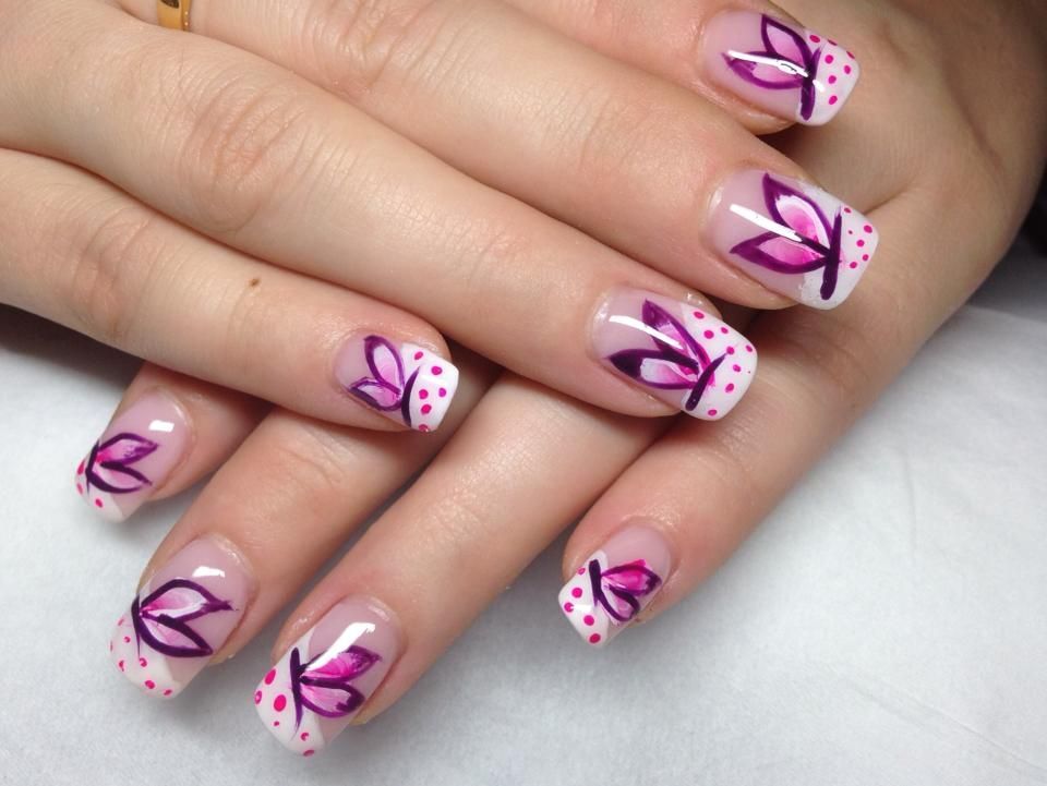 DIA Nails and Beauty