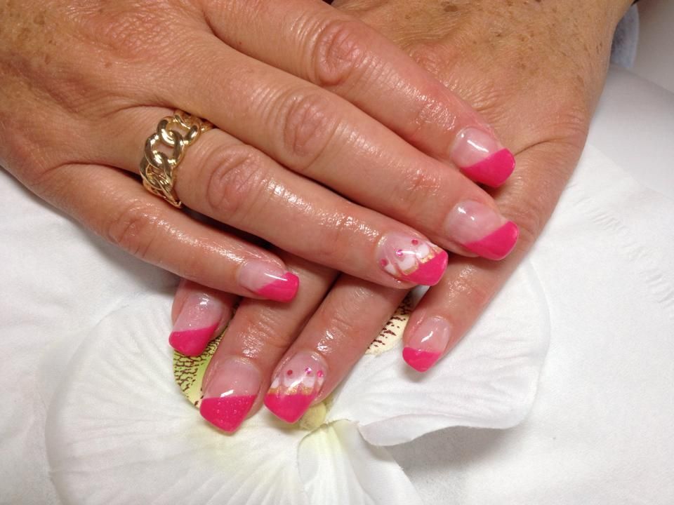 DIA Nails and Beauty