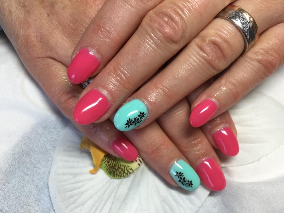 DIA Nails and Beauty