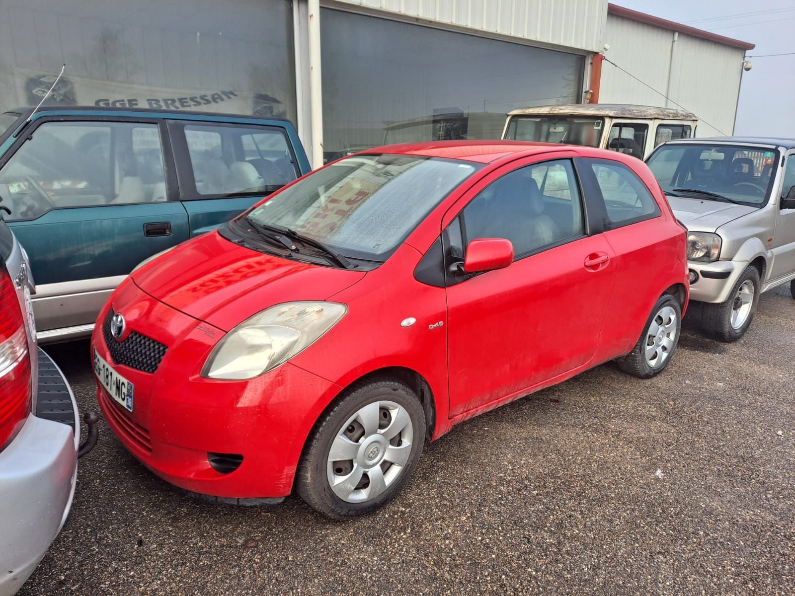 Toyota Yaris rouge D4D de 2007 - 5 500 € TTC