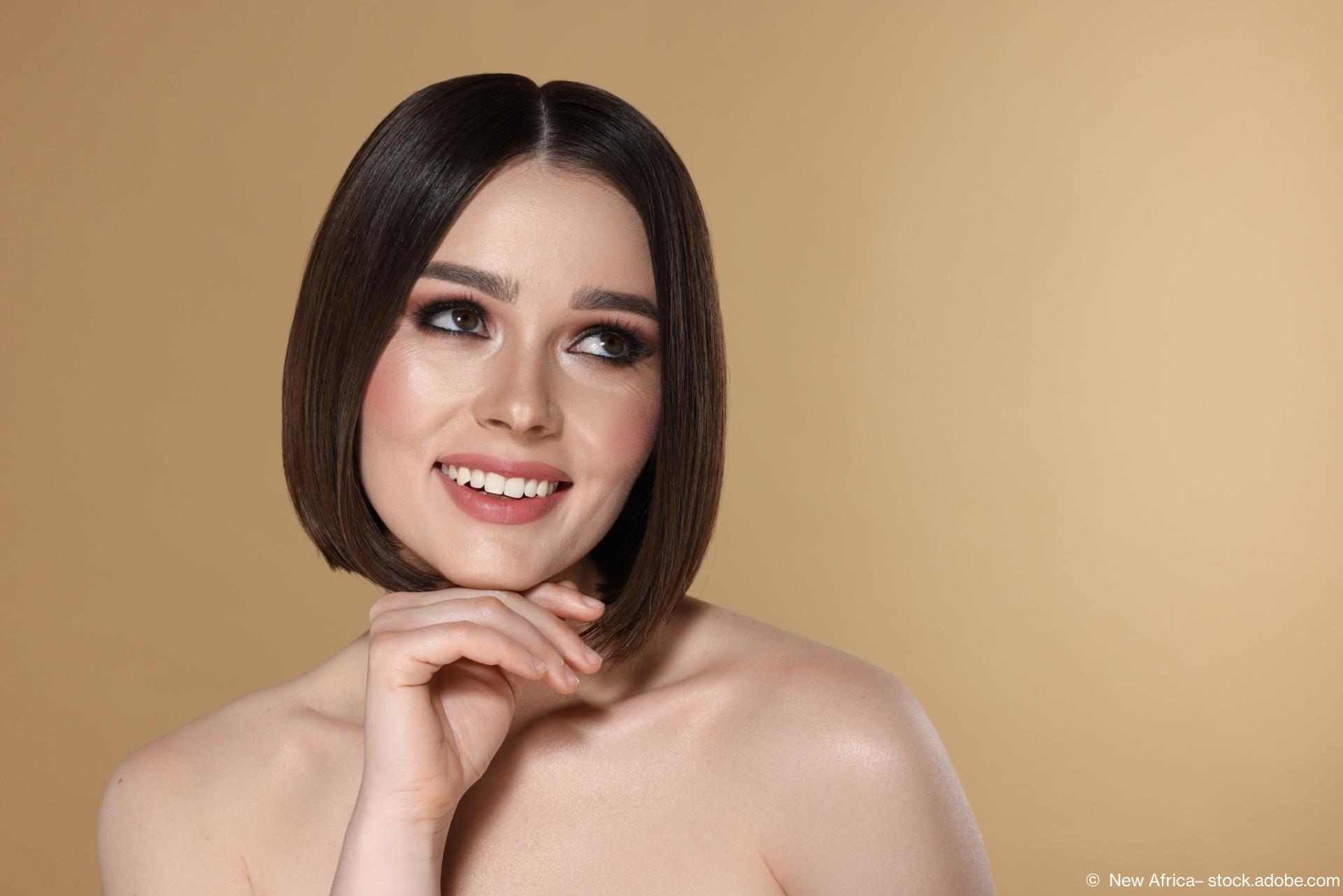 Bild einer brünetten Frau mit Bob