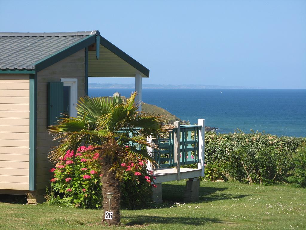 Vue sur l'océan avec le chalet 