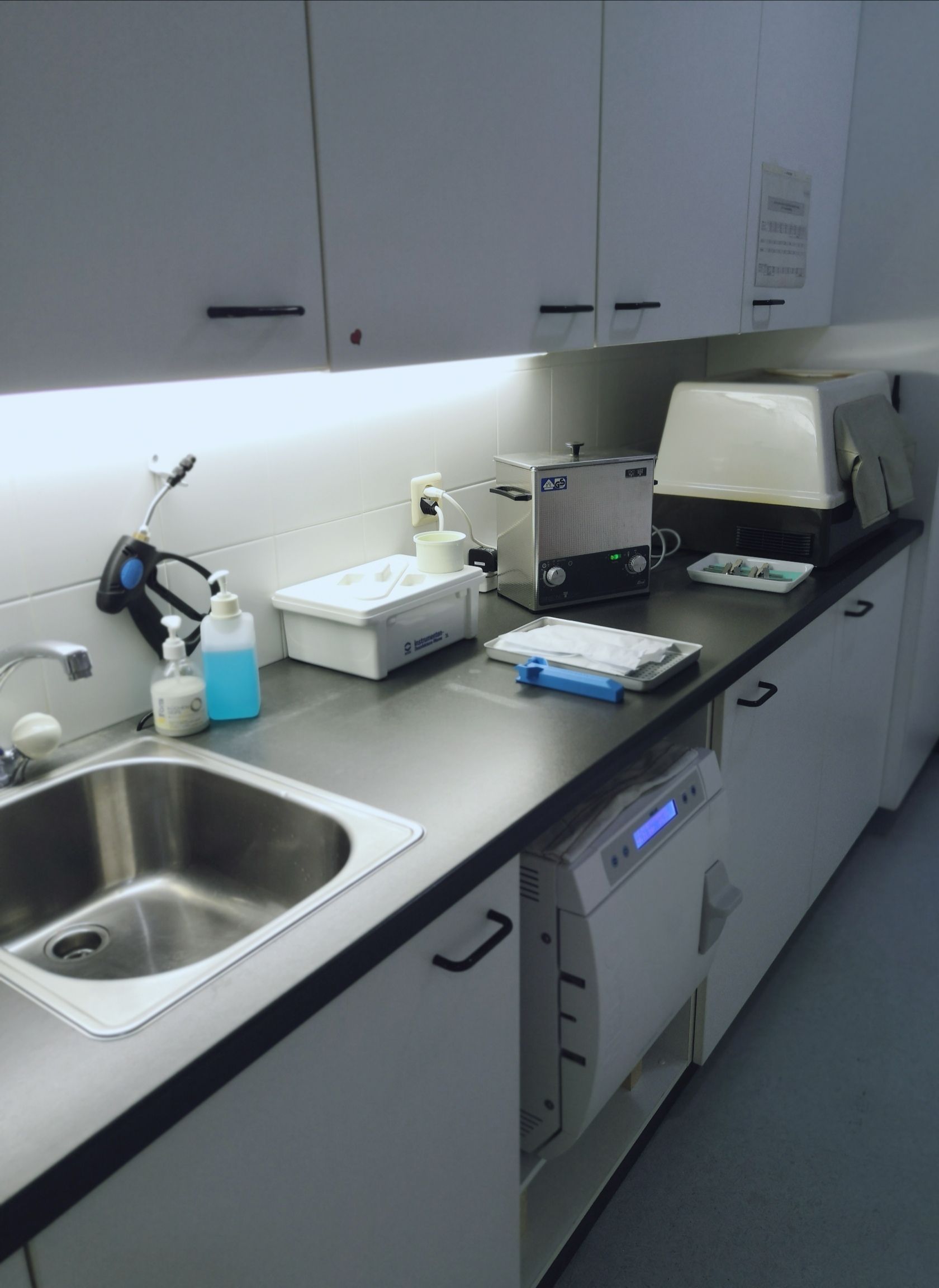 Sterilizzazione - River Rock Dental - Studio Dentistico Bellinzona