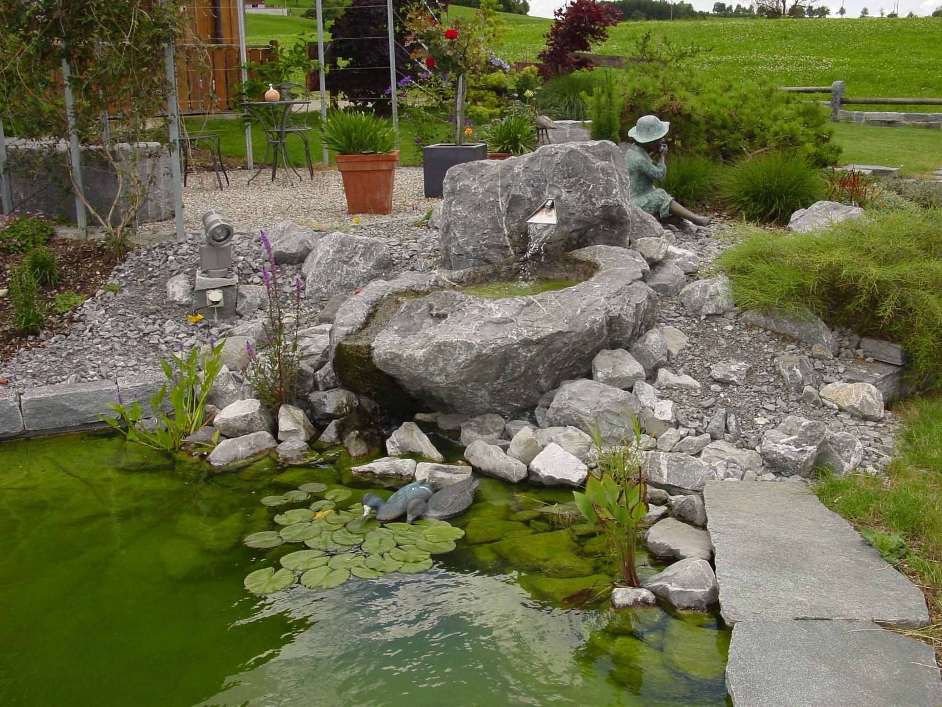 Nägele & Bösch Gartenbau Wasser im Garten
