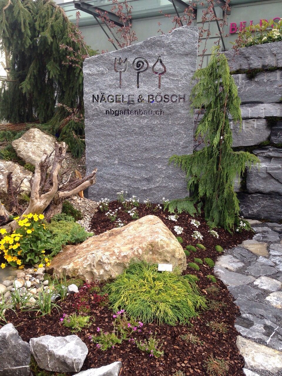 Nägele & Bösch Gartenbau Oberbüren - Steingarten