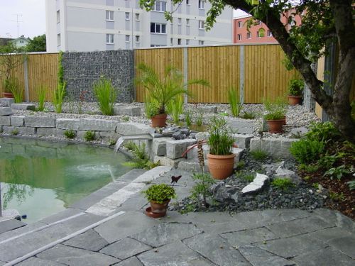 Nägele & Bösch Gartenbau - Teichanlage mit Naturstein