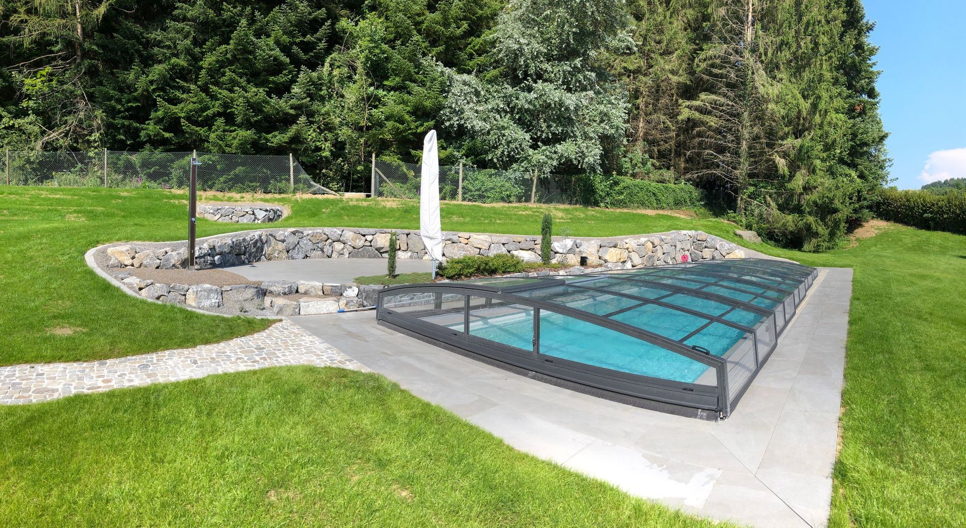 Nägele & Bösch Gartenbau Oberbüren - Pavillon