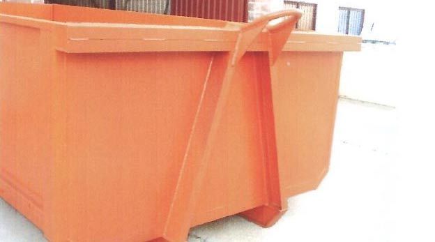 Contenedores industriales resistentes fabricados por METÁLICAS CARREÑO SL