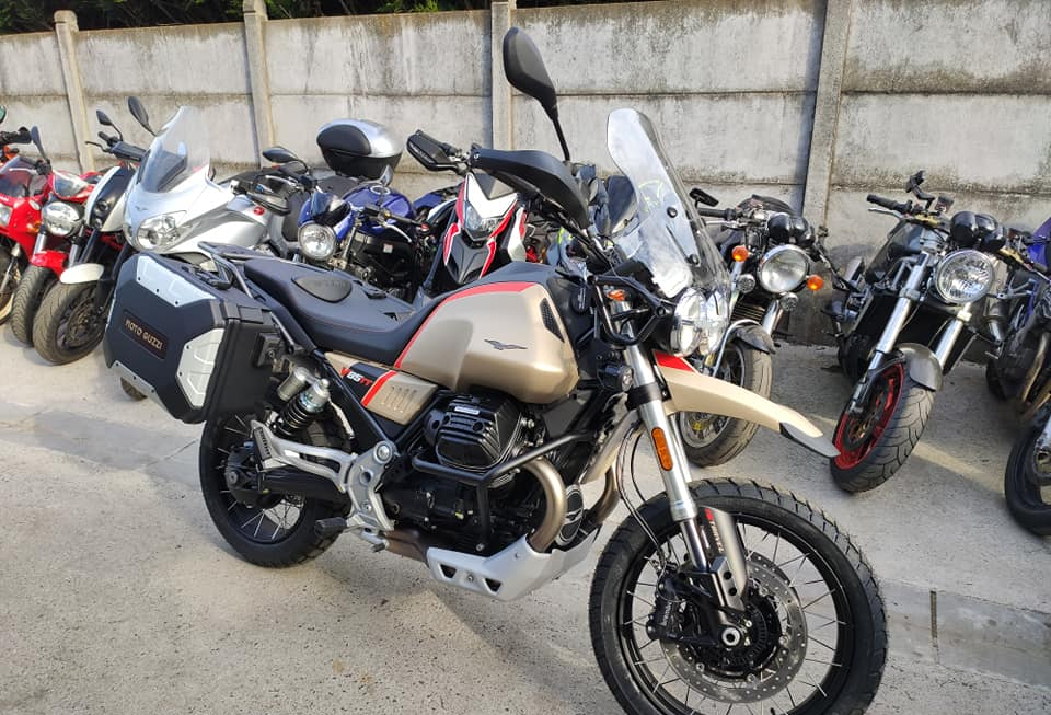 Trail Moto Guzzi à vendre neuf