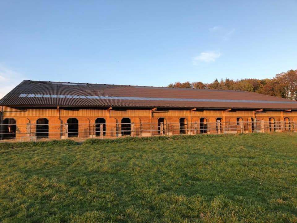 Pferdestall von aussen