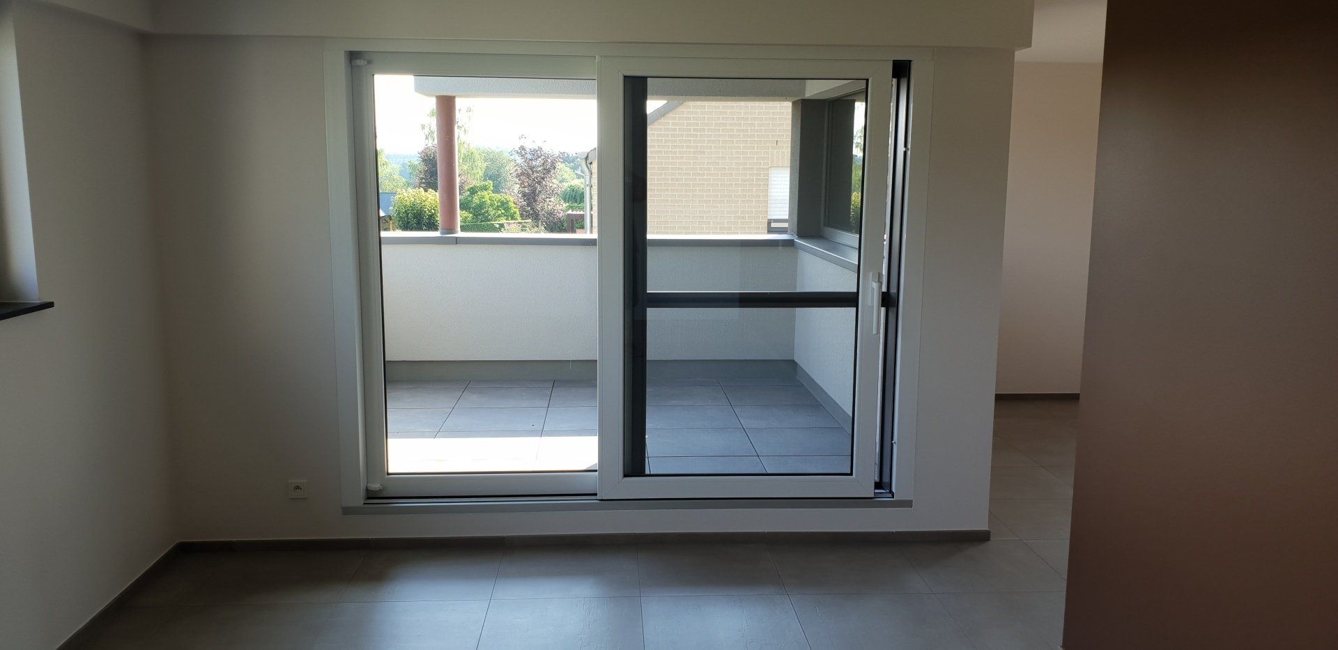 peinture couloir intérieur baies