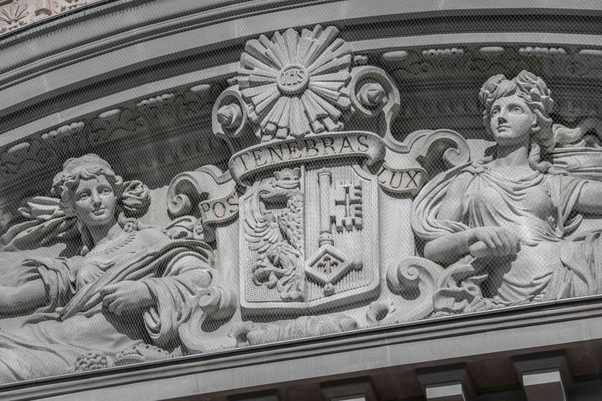 Pose d'élément nettoyé - Pierre Leprat SA