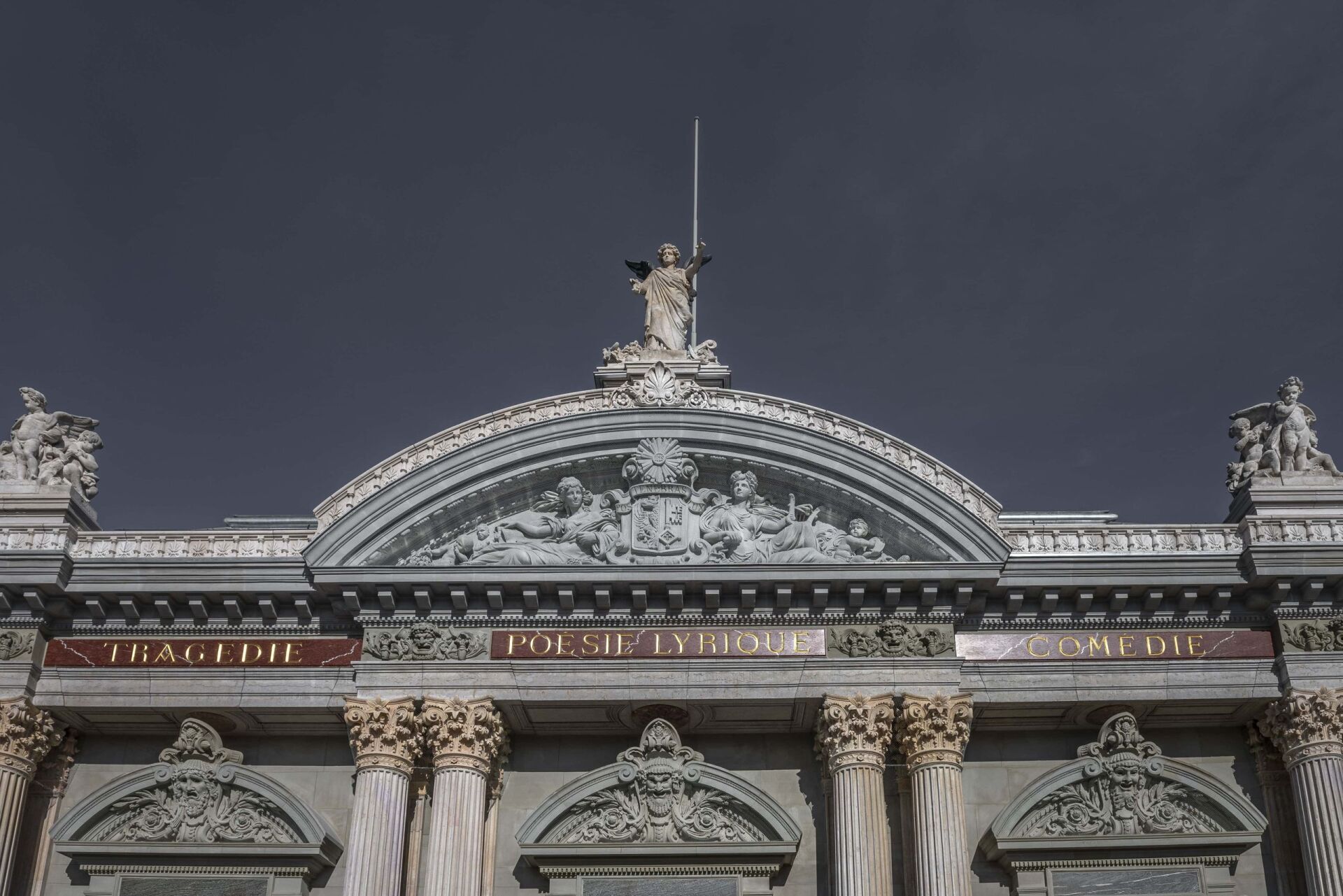 Pose d'élément nettoyé - Pierre Leprat SA