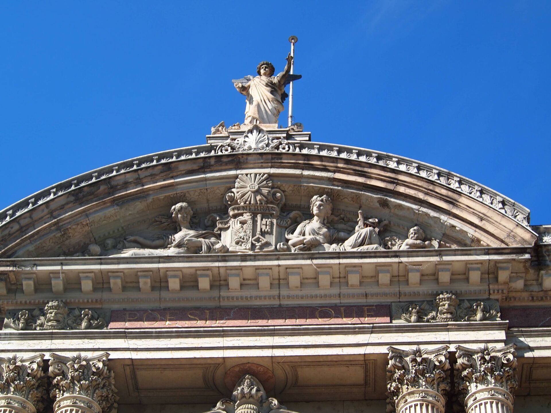 Lavage à la vapeur des façades - Pierre Leprat SA