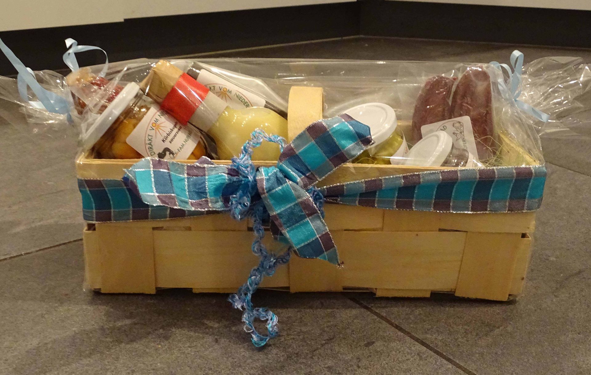 Geschenkkorb - Diräkt vom Niederstad - Alpnachstad