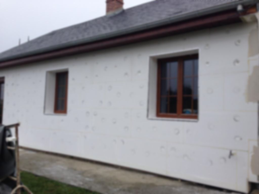 Façade neuve blanche