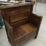 Sitzbank aus altem Bett, Schreinerei Molitor