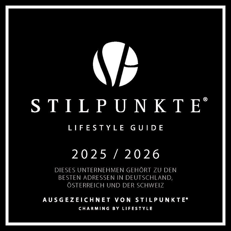 „STILPUNKTE“ - Logo Schwarz-weißes Logo: „STILPUNKTE“ Lifestyle Guide 2025/2026. Ausgezeichnet für die besten Adressen in Deutschland, Österreich und der Schweiz.