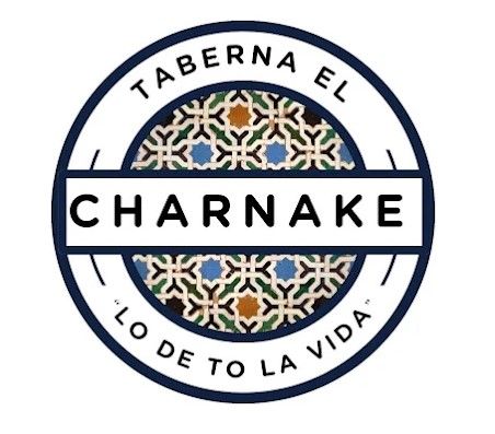 Logotipo para Taberna El Charnake, con dise&ntilde;o de mosaico, texto y borde circular.