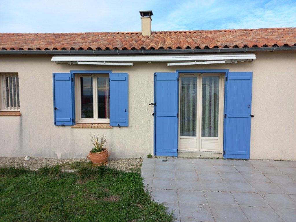 Des volets battants bleus