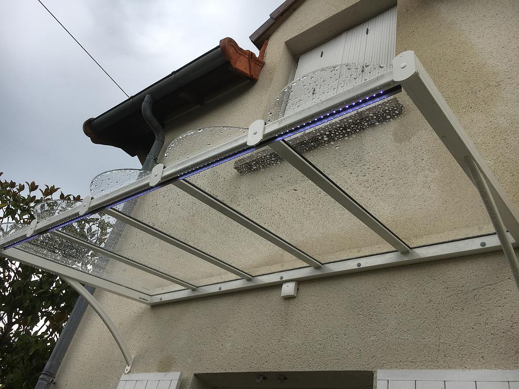 CHOTTIN JCS - Marquise aluminium thermolaquage blanc avec éclairage