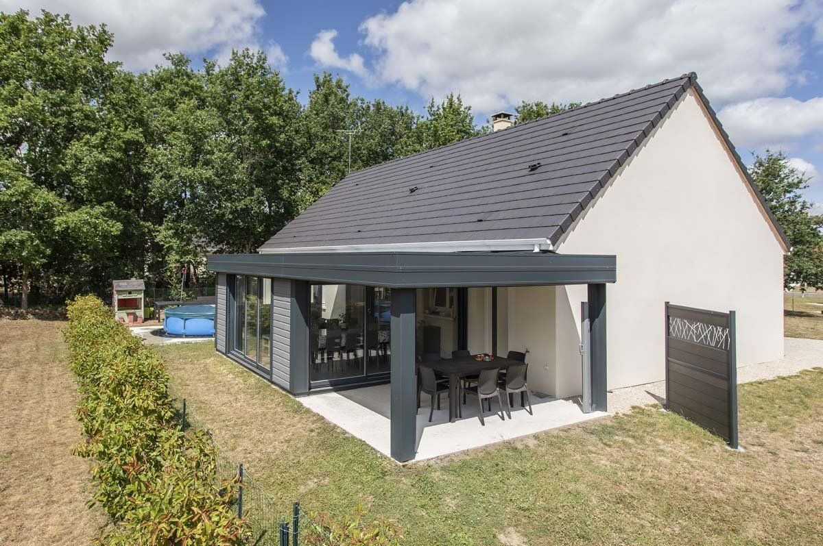 Véranda avec préau en enfilade