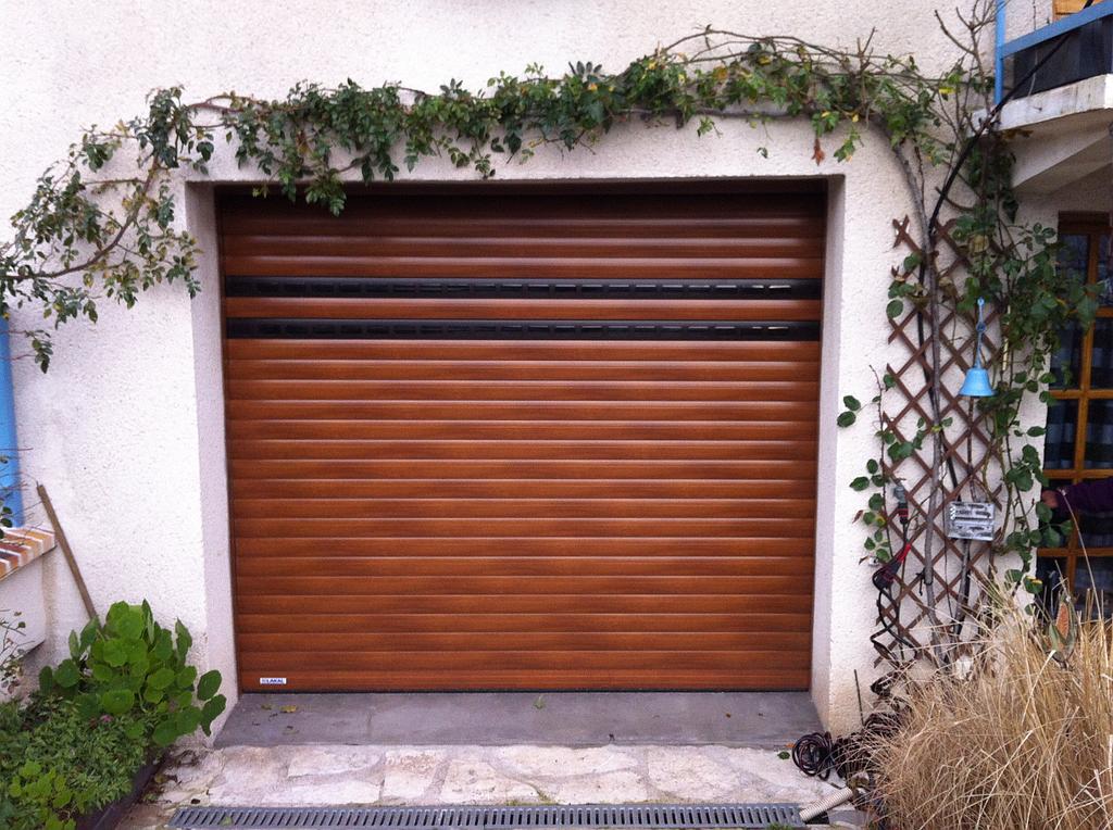 CHOTTIN JCS - PORTE DE GARAGE ENROULABLE MOTORISÉE ALUMINIUM