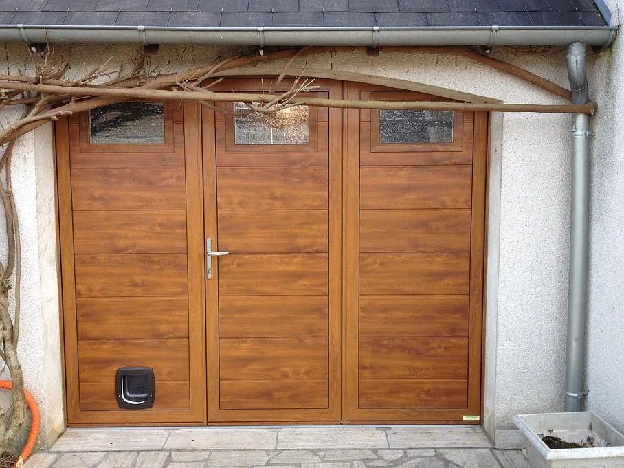 Porte battante