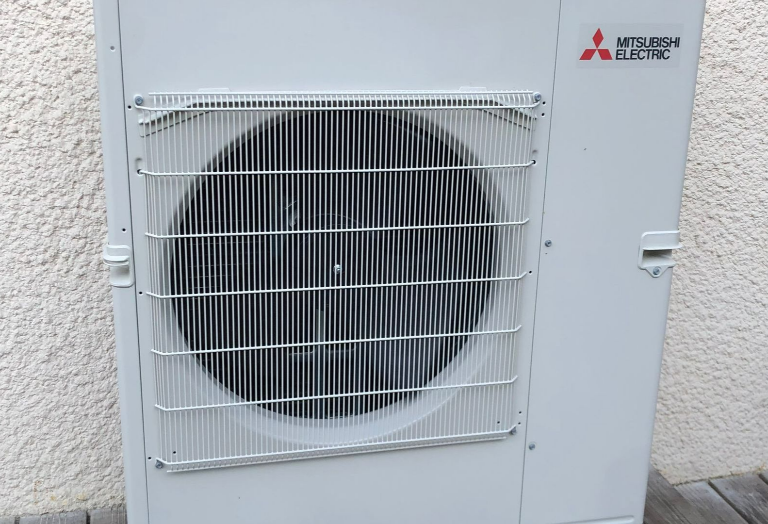 Groupe extérieur de pompe à chaleur Mitsubishi