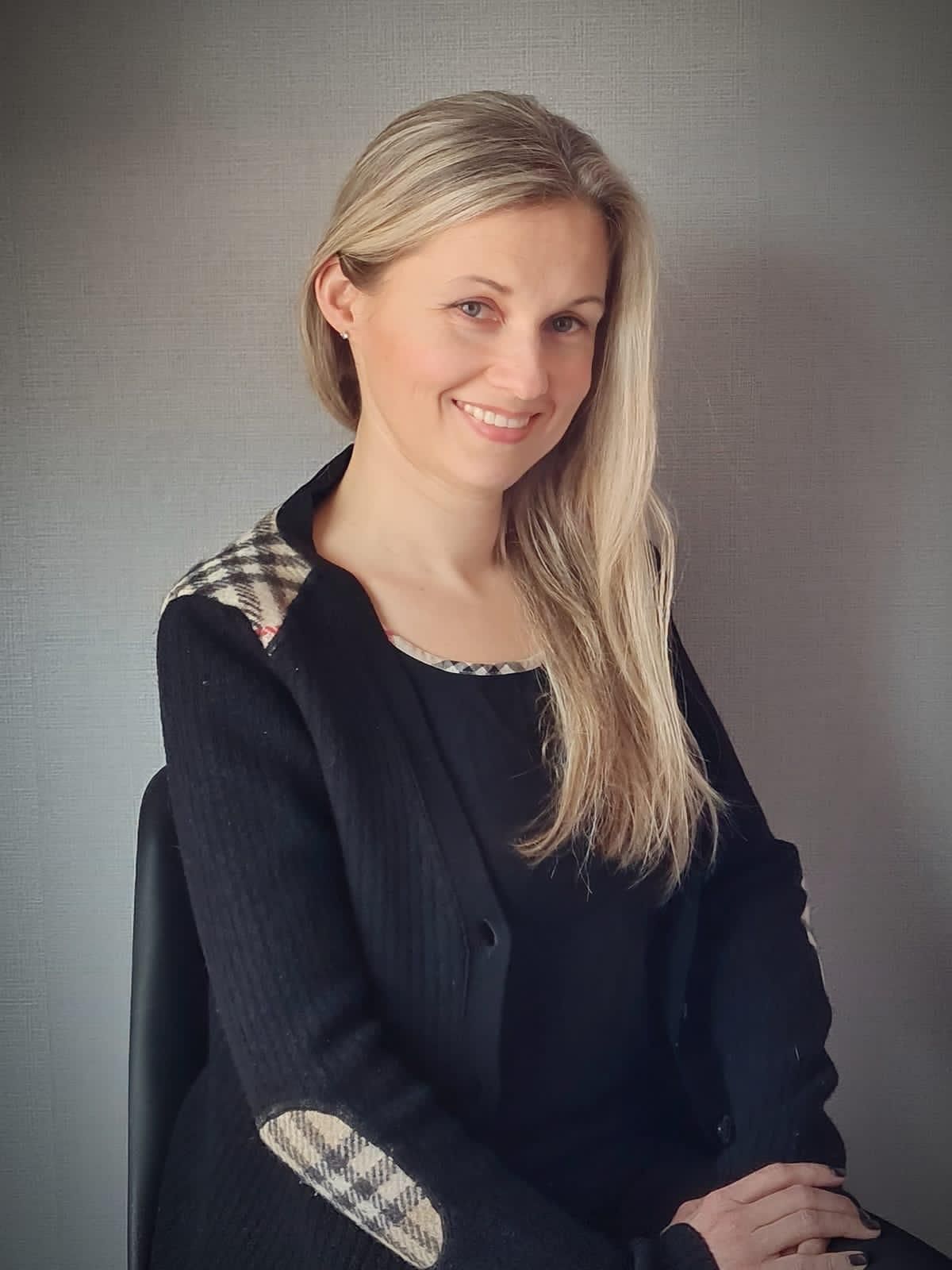 Maître Valérie Sauge