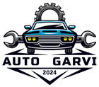 Logotipo de taller mecánico con coche azul, llaves inglesas, engranaje y el texto “AUTO GARVI 2024”.