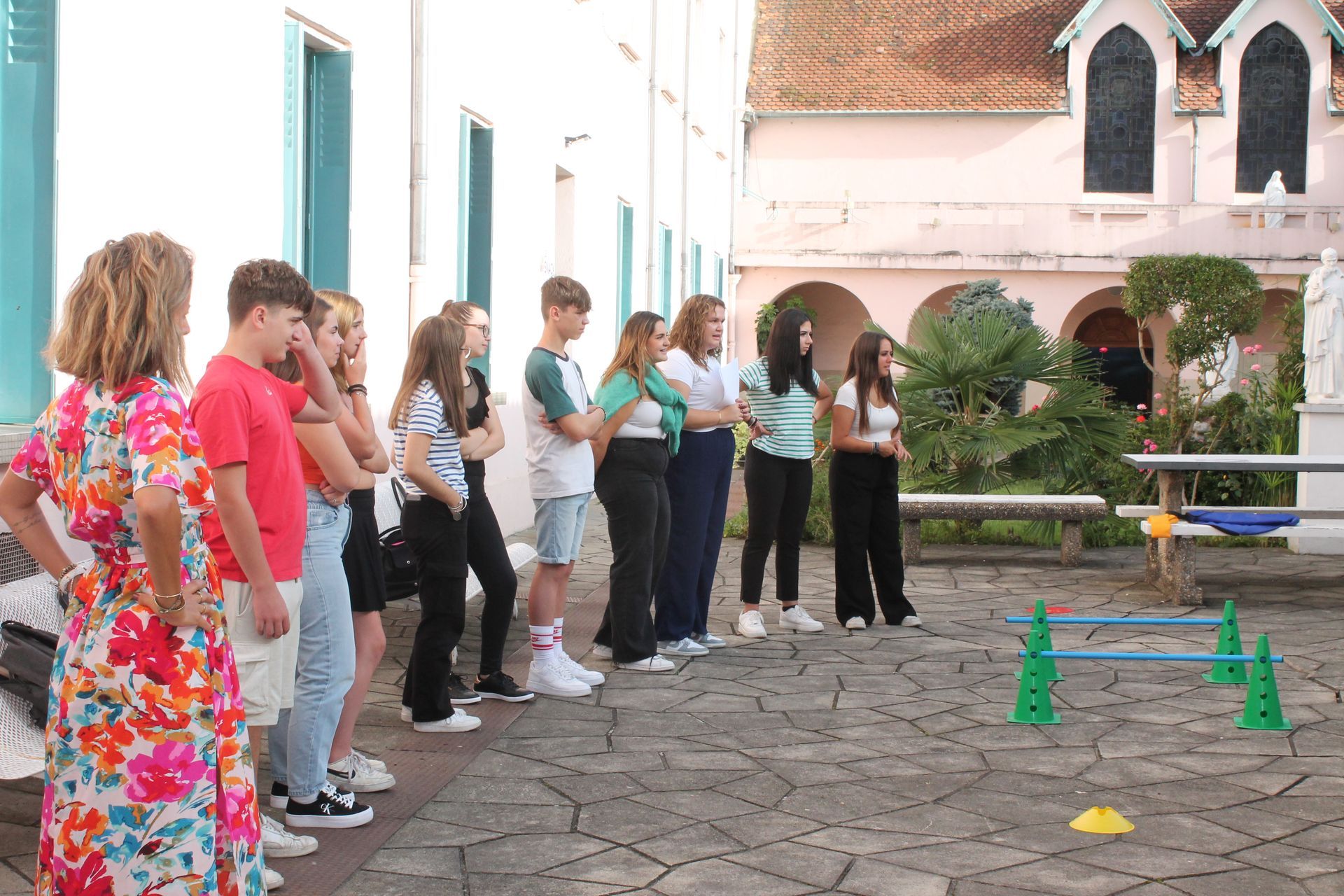 Lycéens en journée d'intégration