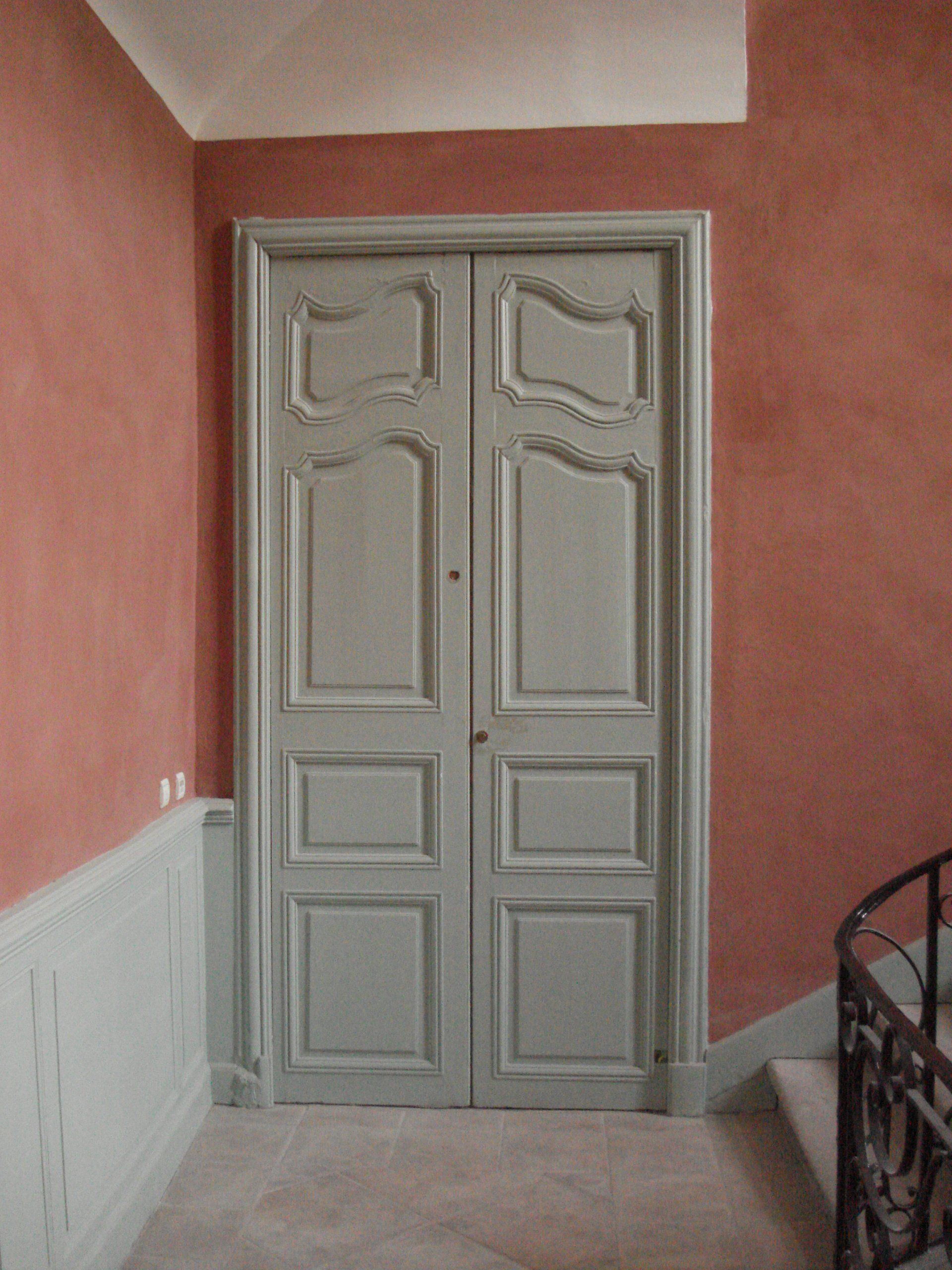 Porte palière de passage