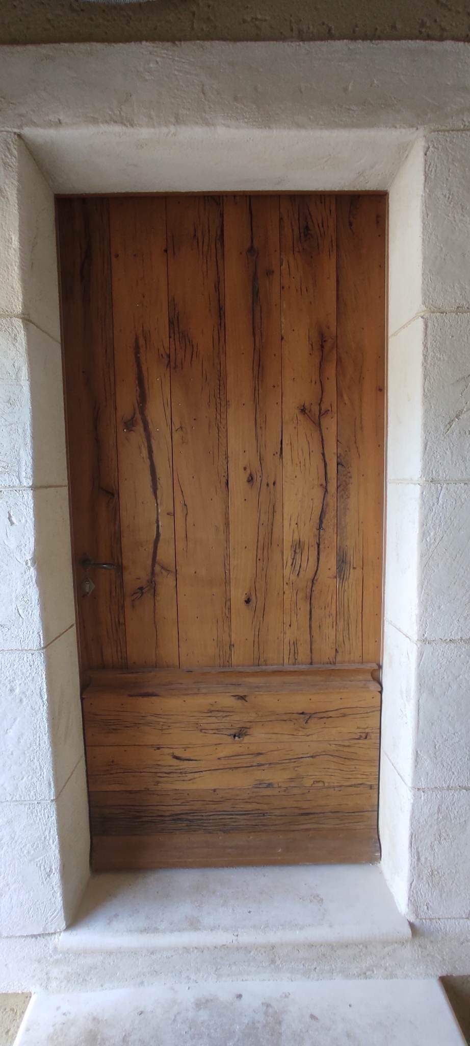 Porte entrée en plancher de wagon vue extérieure