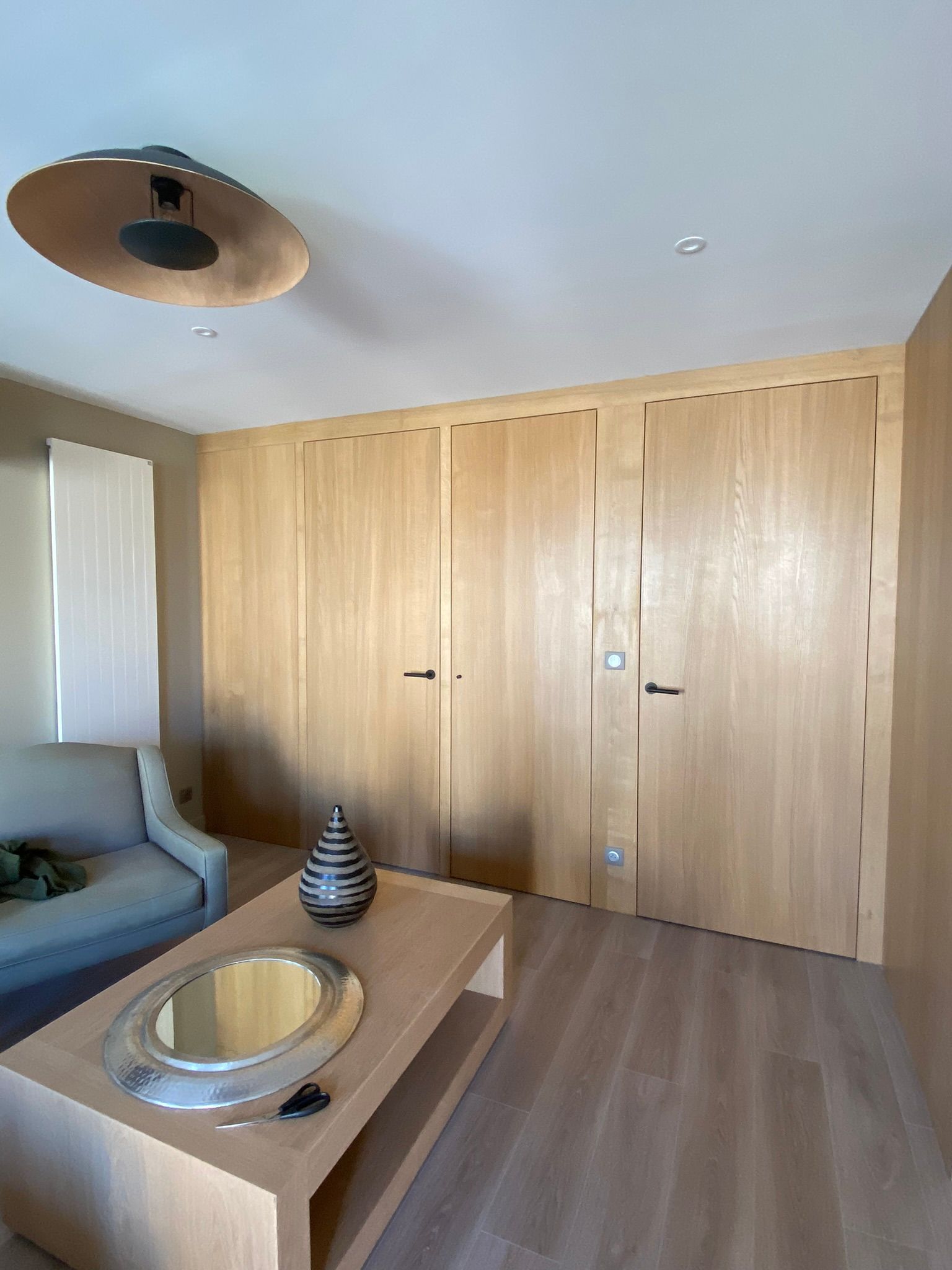 Cloison bois et porte de passage en chêne massif