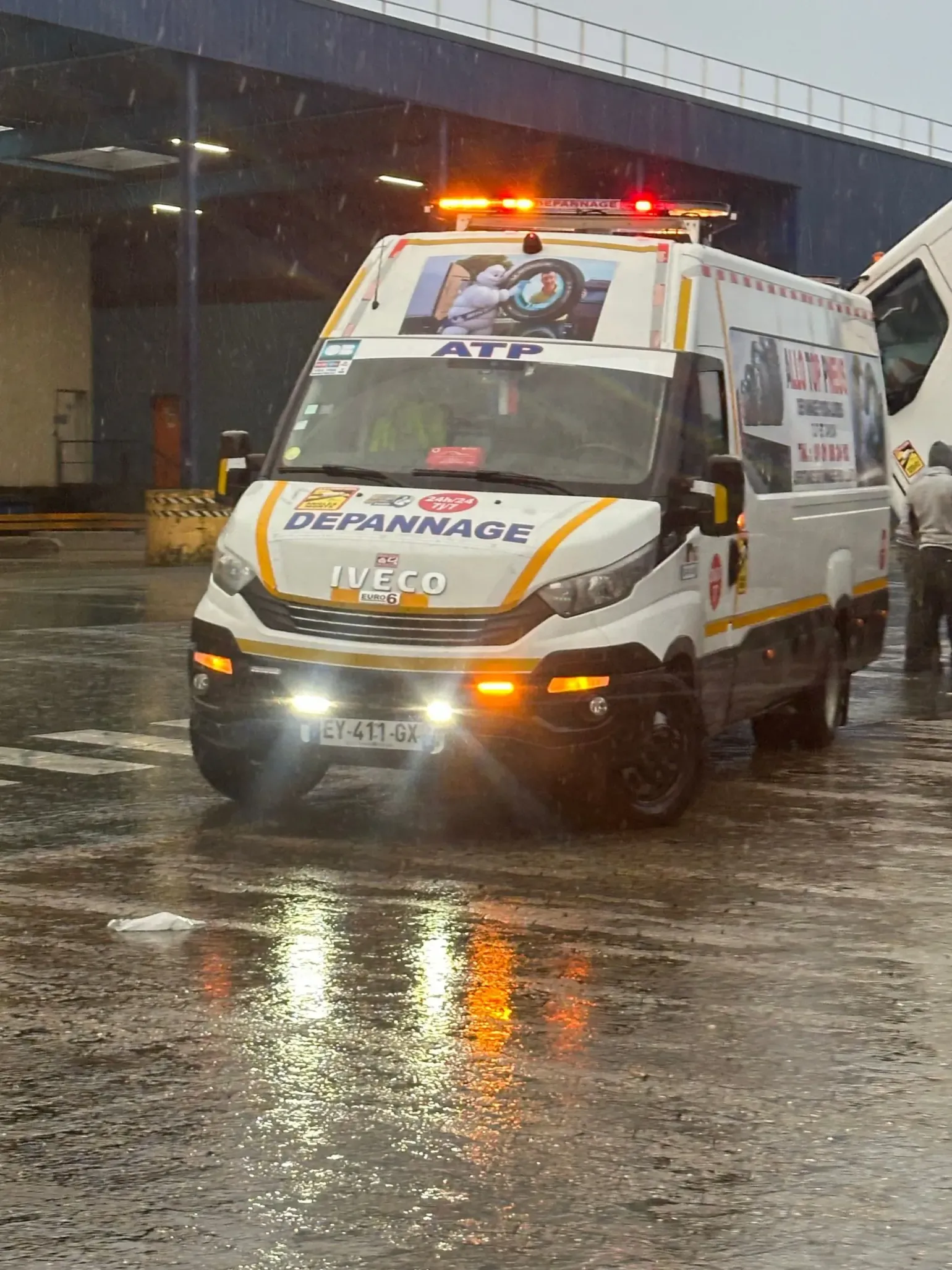 Un camion de l'entreprise
