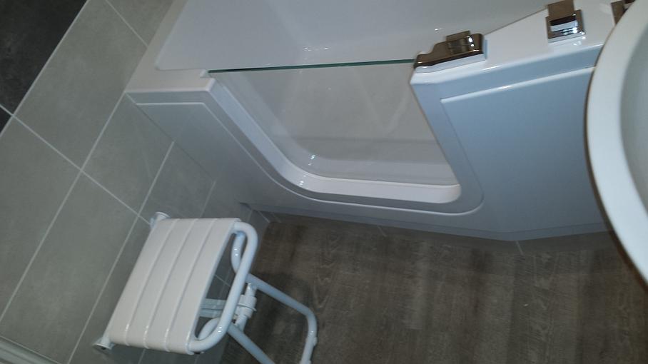 baignoire à accès simplifié baignoire à accès simplifié