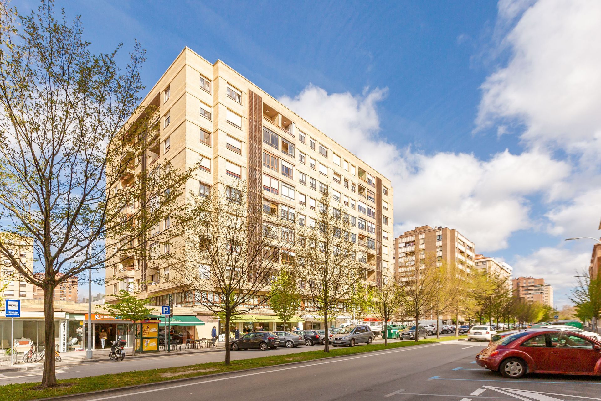 Piso en venta en Avenida de Bayona, 6