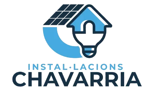 Gr&aacute;fico azul y blanco de una casa con paneles solares y una bombilla, que ilustra la energ&iacute;a solar.