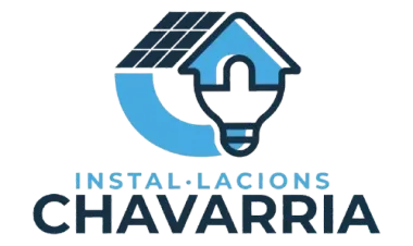 Gr&aacute;fico azul y blanco de una casa con paneles solares y una bombilla, que ilustra la energ&iacute;a solar.