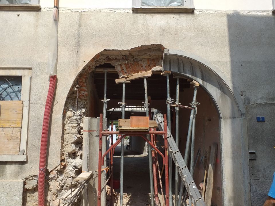 rifacimento edificio storico - Antonio Maiorano SA