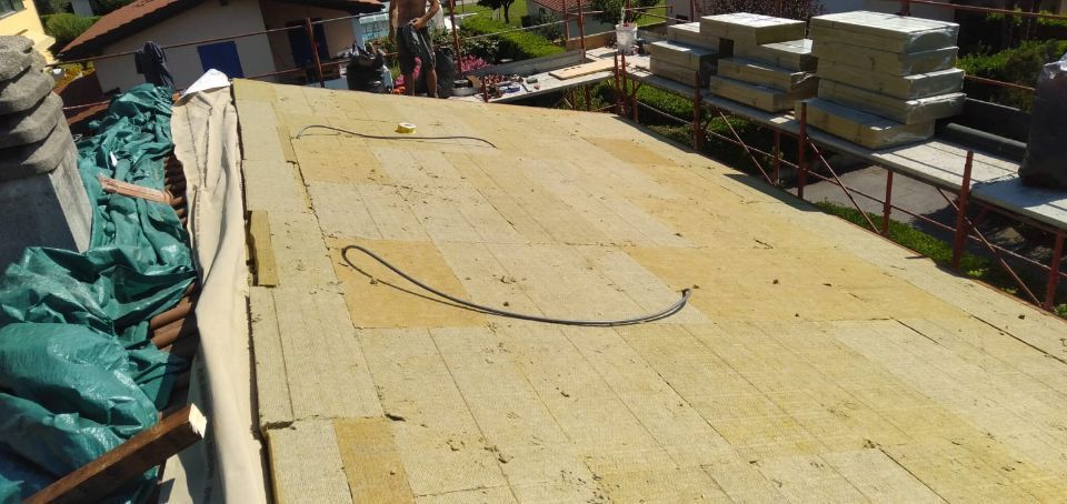 posa di una copertura - Antonio Maiorano SA