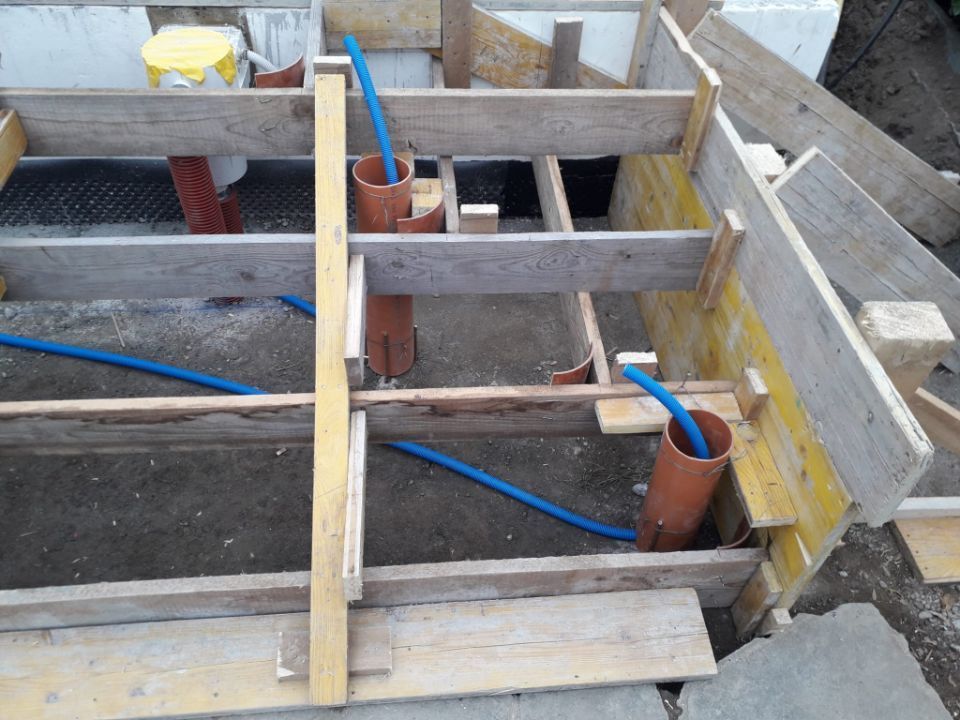 cantiere per realizzazione piscine - Antonio Maiorano SA