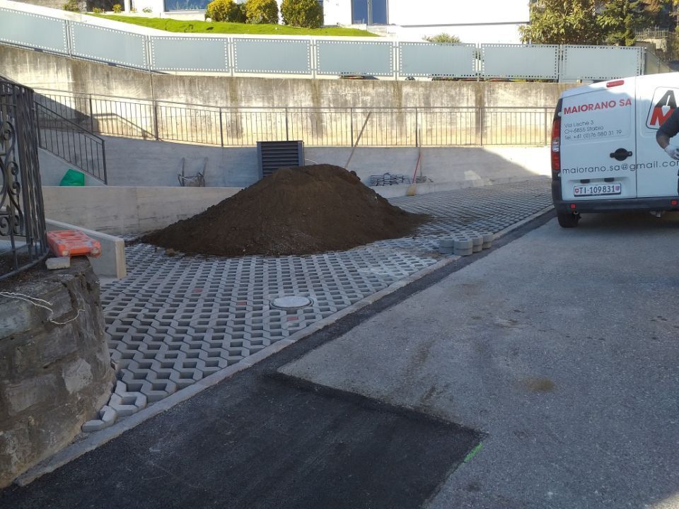 posa pavimento esterno - Antonio Maiorano SA