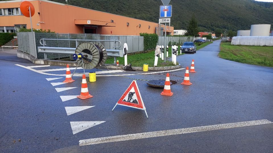 posa cavi pubblici - Antonio Maiorano SA