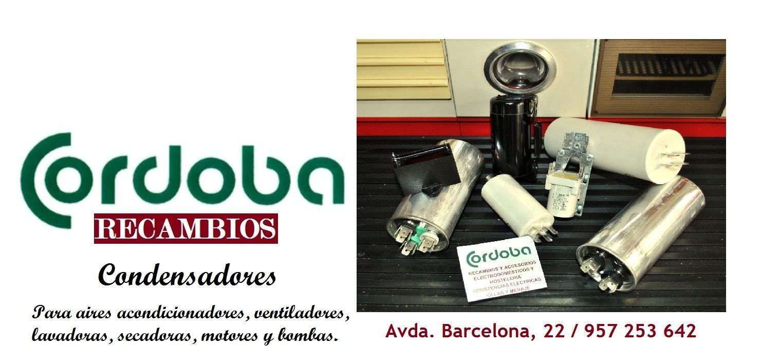 Un anuncio de Córdoba Recambios muestra un montón de diferentes tipos de condensadores.