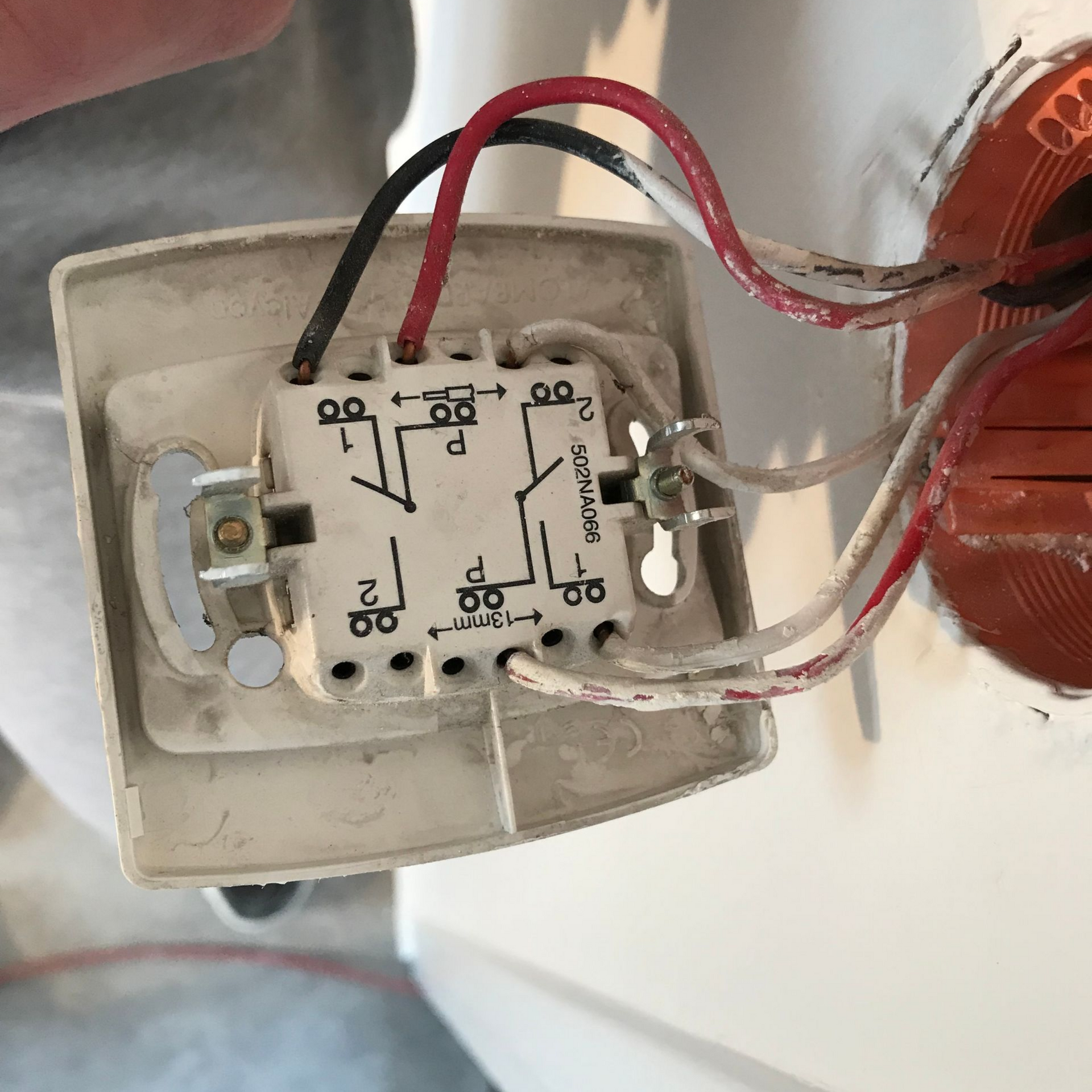 Gros plan sur une prise électrique