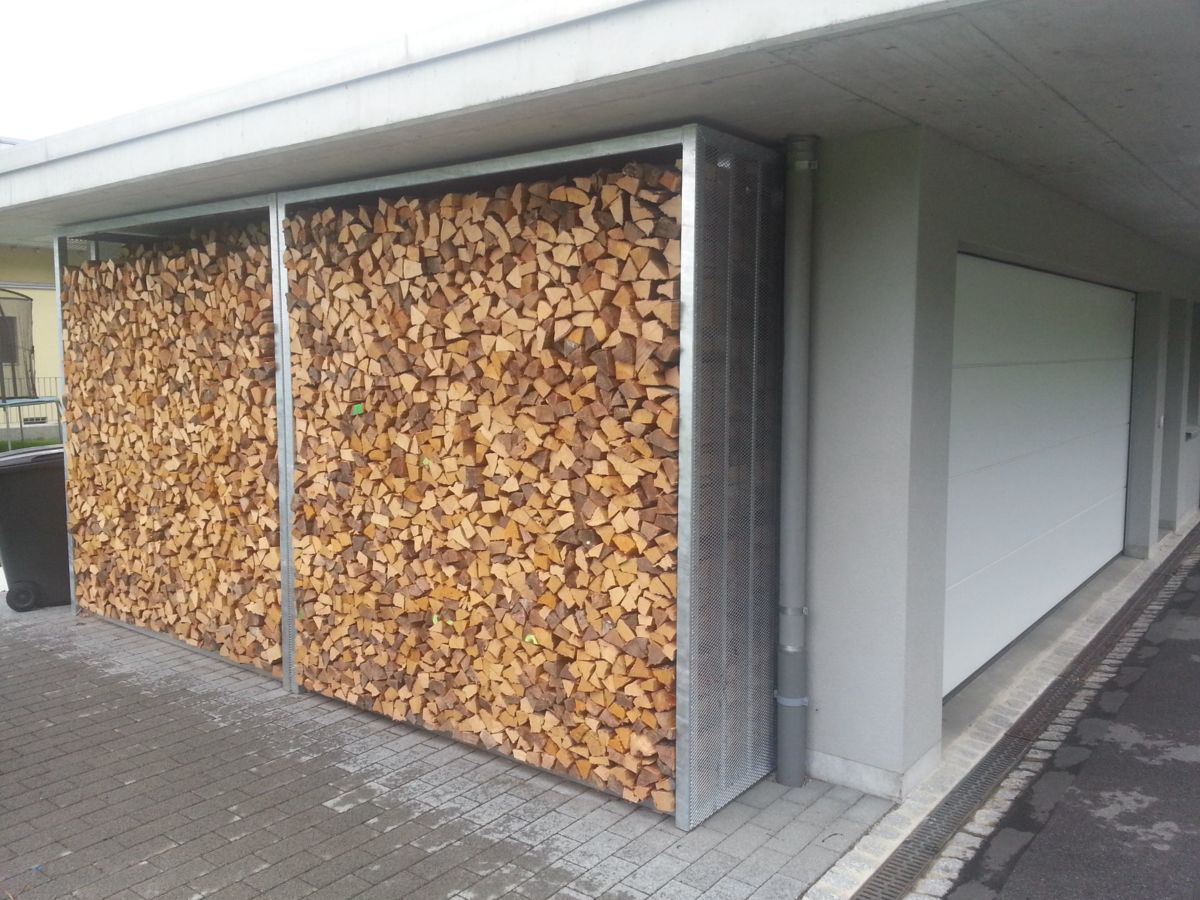 Brennholzaufbewahrung draussen aus Holz