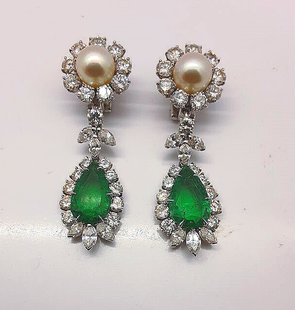 Paire de pendants d'oreilles