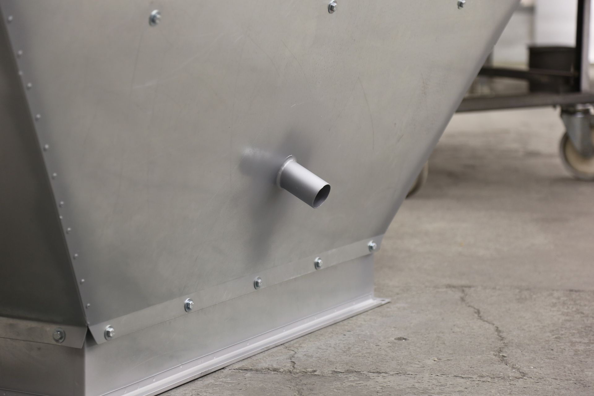 Ablass einer Deflektorhaube